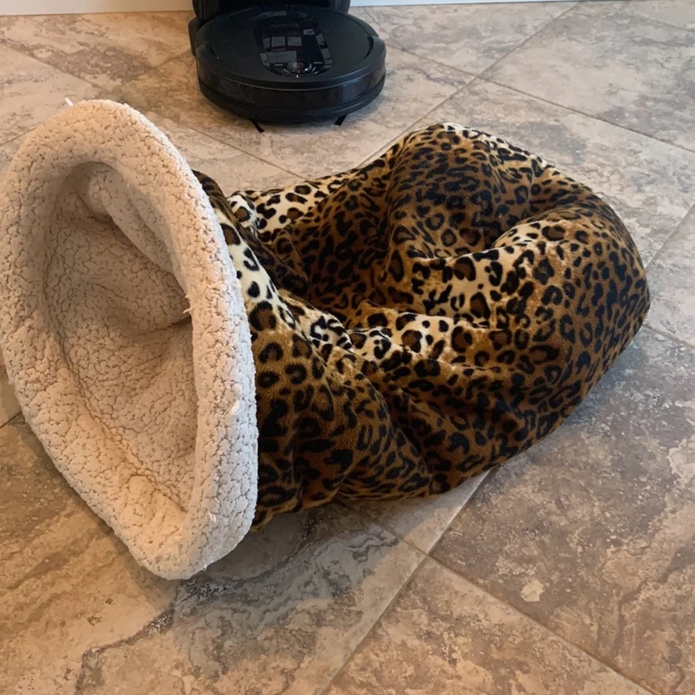 Plush tunnel bed for cat or small dog, 27” long x 18” wide opening, fleece lined